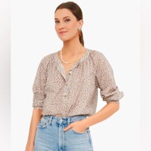 TUCKERNUCK Brannen Light Leopard Blouse Cotton Button Long Sleeve Print Pattern